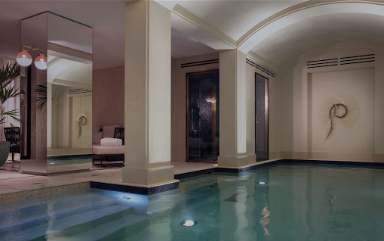 Piscine Hôtel Les Jardins du Faubourg